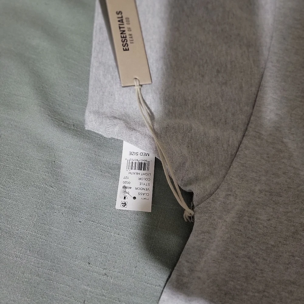 Gray Essential Oversized Shirt - Picture 3 of 4